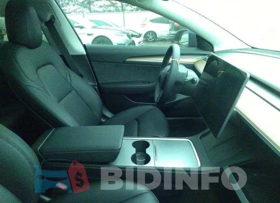 5YJ3E1EB9NF323857 Photo# 5