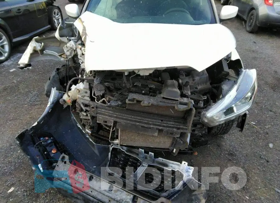 3N1CP5CU3KL496361 Photo# 10