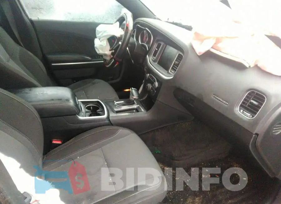 2C3CDXJG1GH357462 Photo# 5
