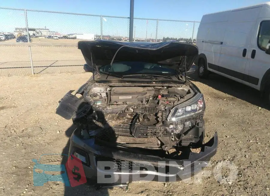 1HGCR3F93FA801732 Photo# 6