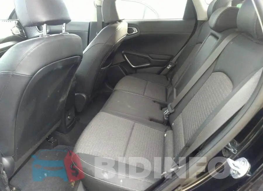 KNDJ33AU7L7078866 Photo# 8