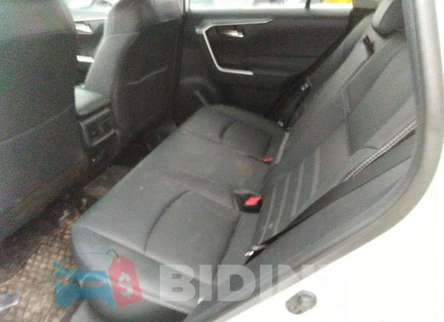 2T3R1RFV2MC178989 Photo# 8