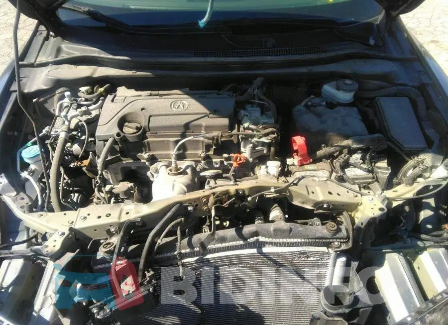 19UDE2F72JA801321 Photo# 10