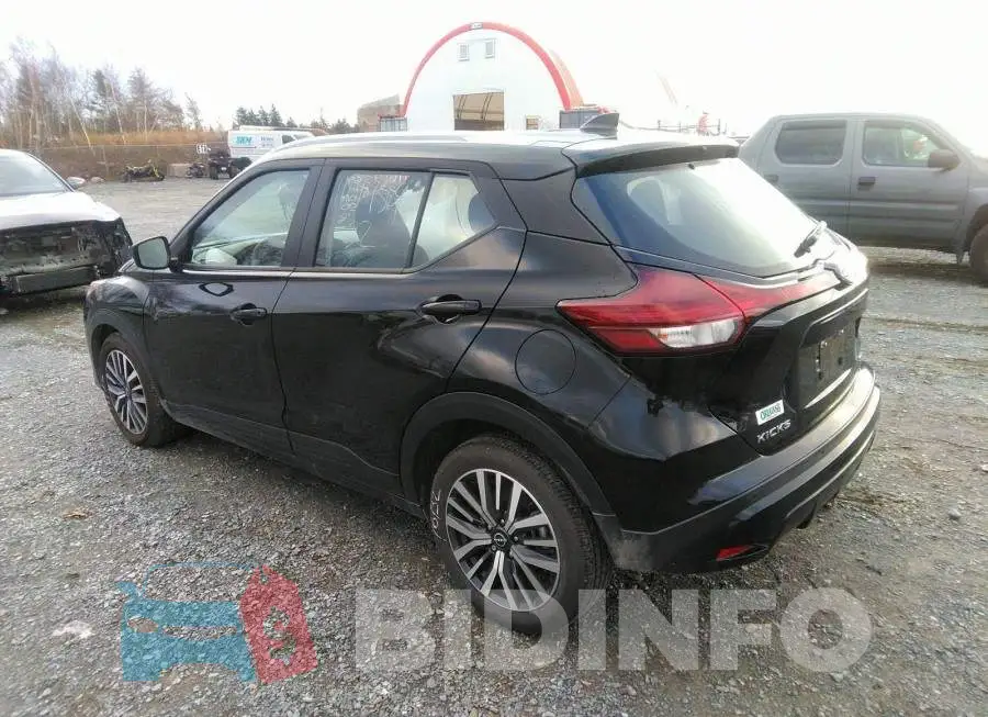 3N1CP5CV8NL512096 Photo# 3