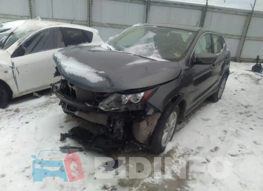 JN1BJ1CP9HW020215 Photo# 2