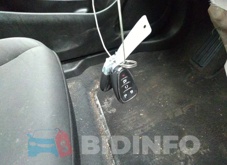 1G1ZD5ST9KF196335 Photo# 11