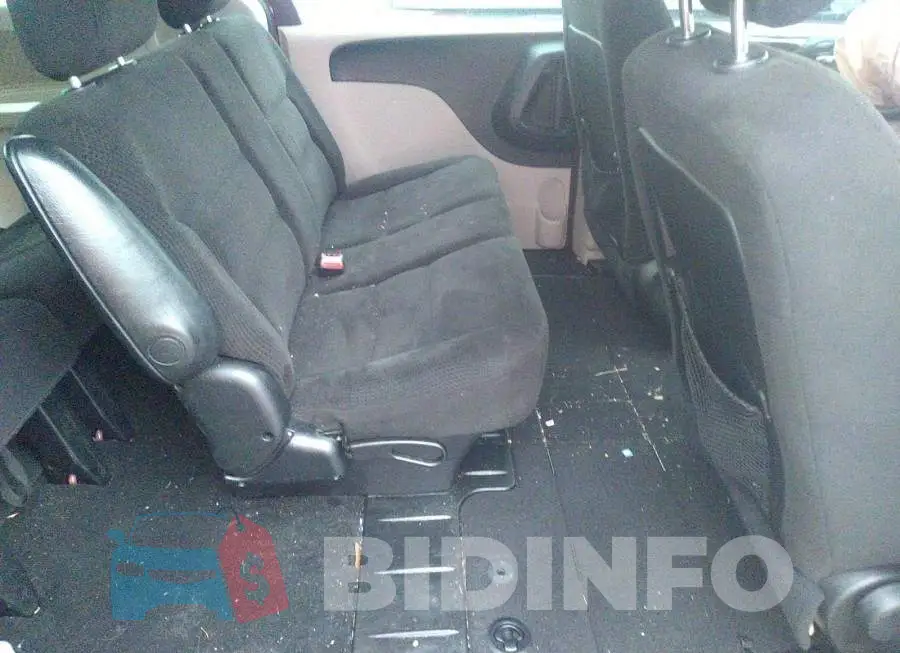 2C4RDGBG6FR747423 Photo# 8