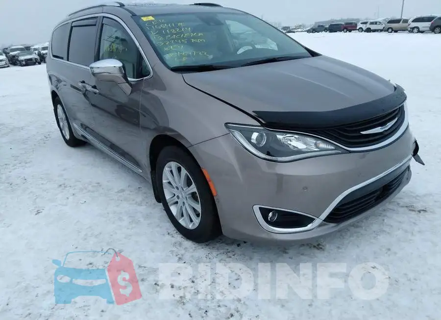 2C4RC1N72JR118214 Photo# 1