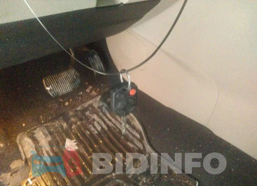 1FADP3F20FL359806 Photo# 11