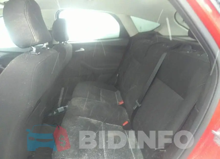 1FADP3K22GL341802 Photo# 8