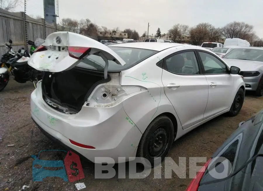 5NPDH4AE4GH762711 Photo# 4
