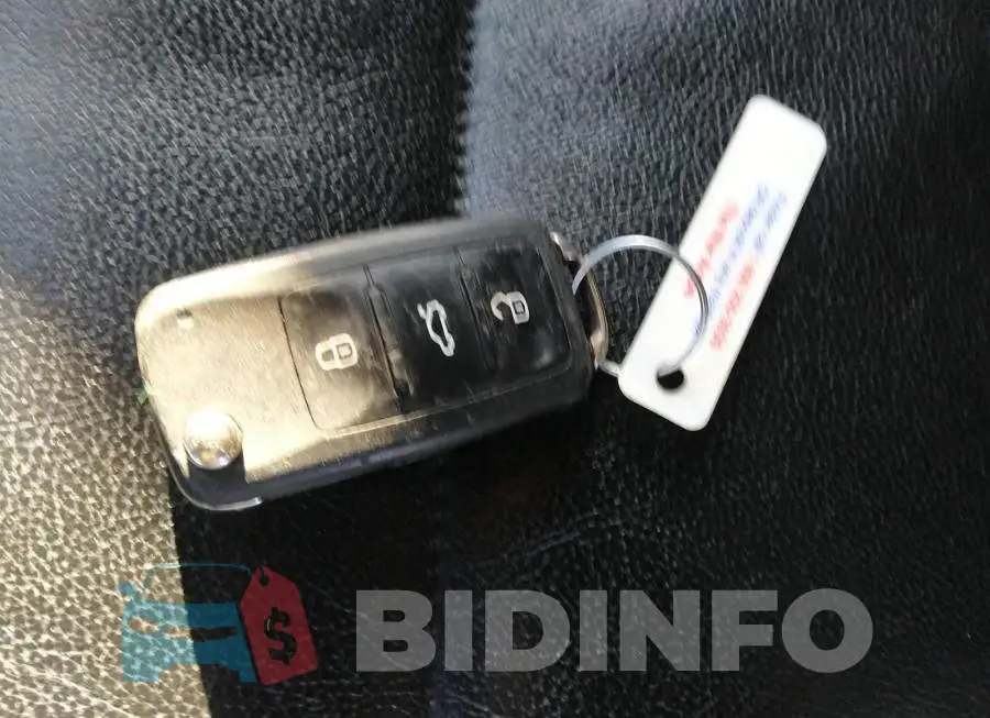 WVGLV7AX0HW503003 Photo# 11