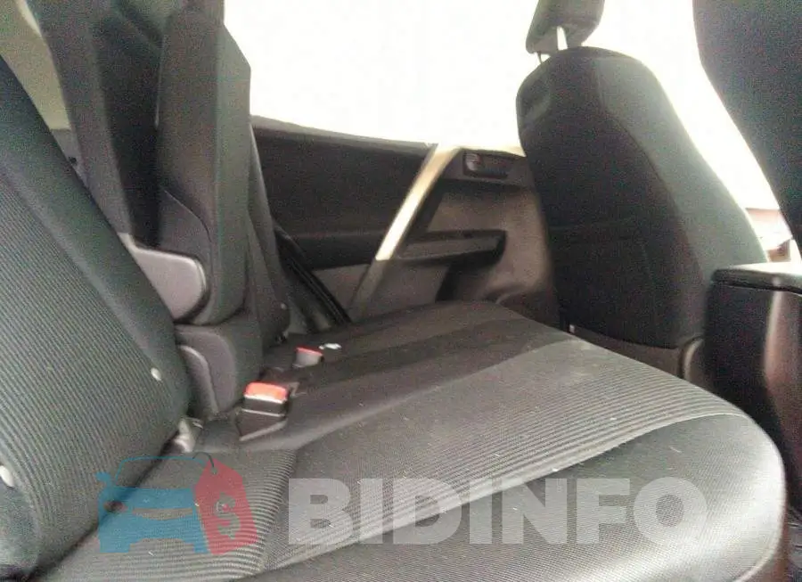2T3BFREV3FW339016 Photo# 8
