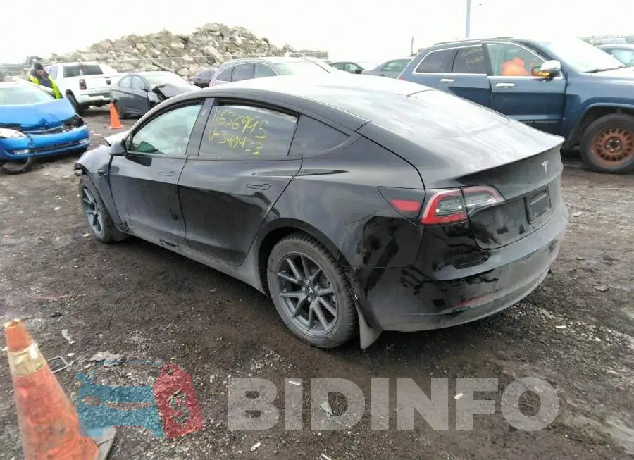 5YJ3E1EAXNF340433 Photo# 3