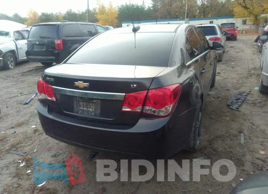 1G1PD5SB7G7141771 Photo# 4