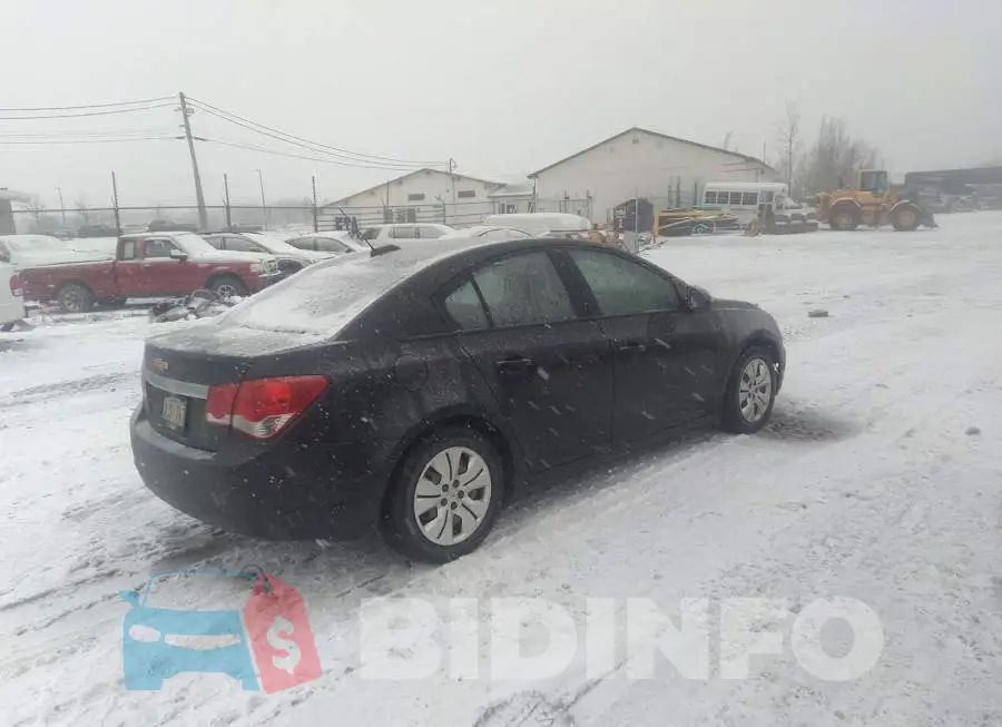 1G1PL5SH7F7239267 Photo# 4
