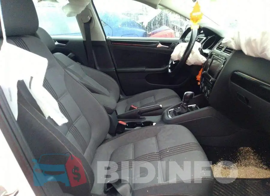 3VWDB7AJ6HM262896 Photo# 5