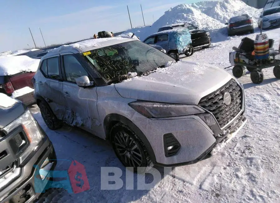 3N1CP5CVXML482338 Photo# 1
