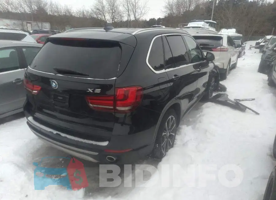 5UXKS4C58F0N05843 Photo# 4