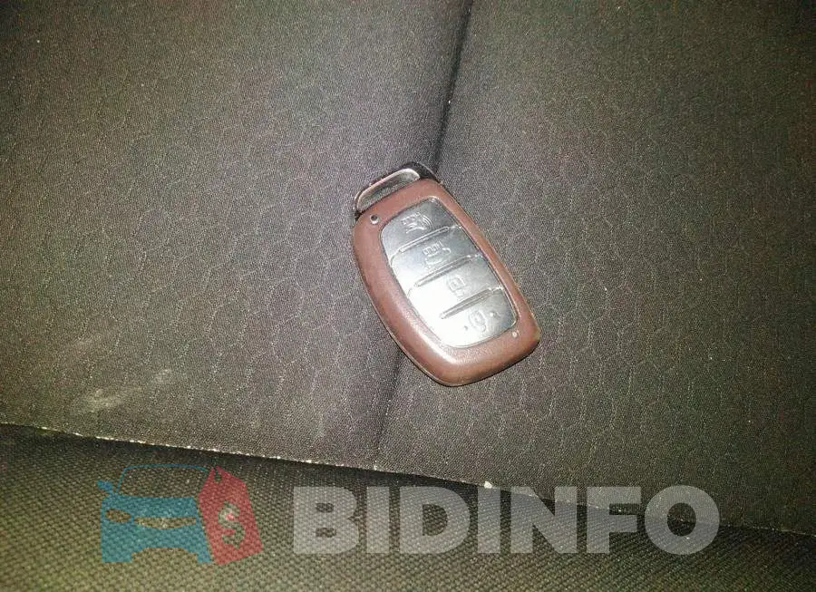 KMHD84LF9LU924852 Photo# 11