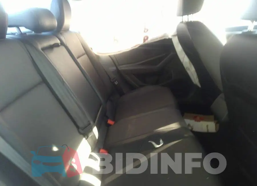 3VWEB7BU1LM057122 Photo# 8