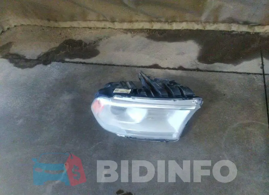 1C4SDJET3FC695989 Photo# 12