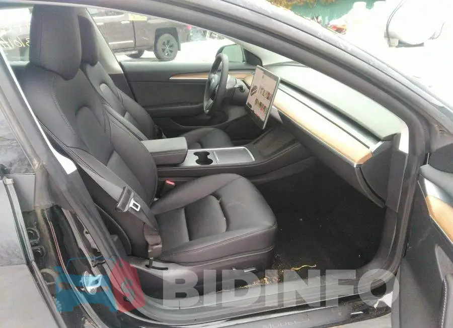 5YJ3E1EAXNF238811 Photo# 5