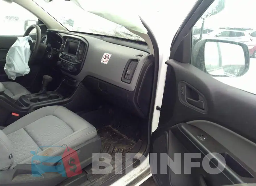 1GCHTBEA4L1120793 Photo# 5