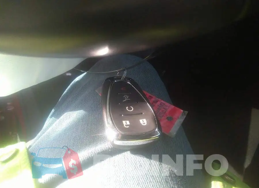 2GNAXYEXXL6189084 Photo# 11