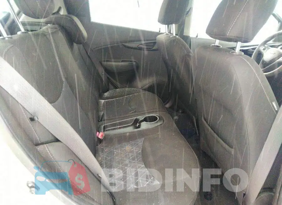 KL8CD6SAXKC722967 Photo# 8