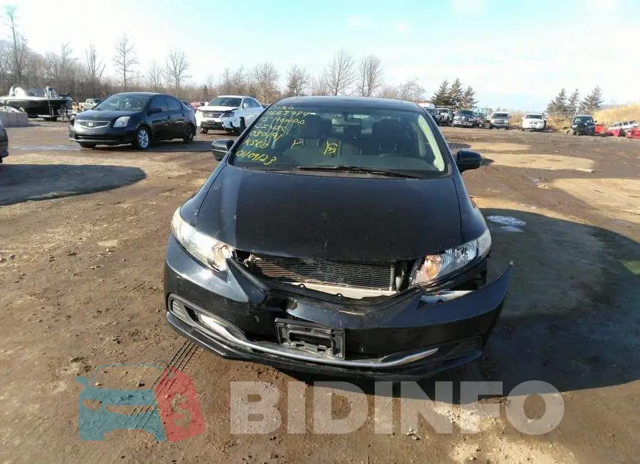 2HGFB2F54FH030191 Photo# 6