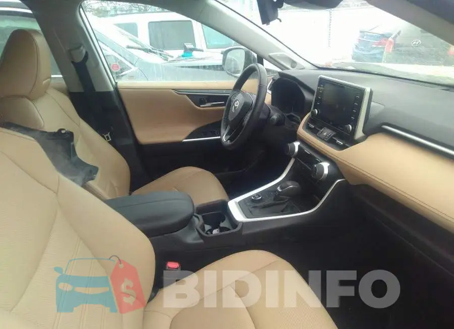 2T3D1RFV2LC076987 Photo# 5