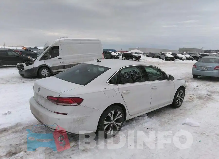 1VWCA7A39LC008917 Photo# 4