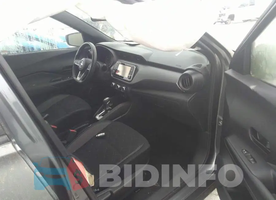 3N1CP5CU8KL550415 Photo# 5