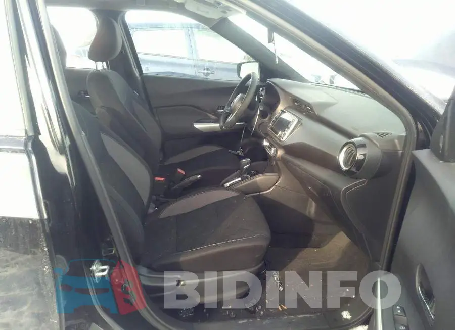 3N1CP5CV9LL574555 Photo# 5