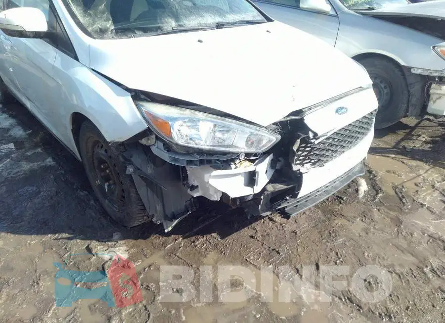 1FADP3F28FL337164 Photo# 6
