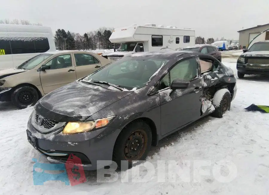 2HGFB2E45FH030287 Photo# 2