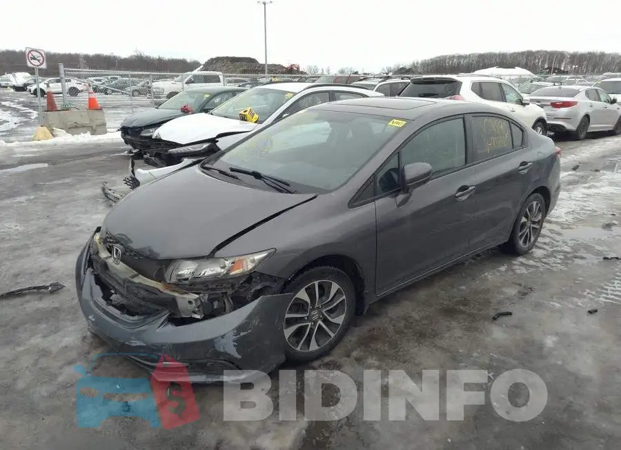 2HGFB2F57FH018648 Photo# 2