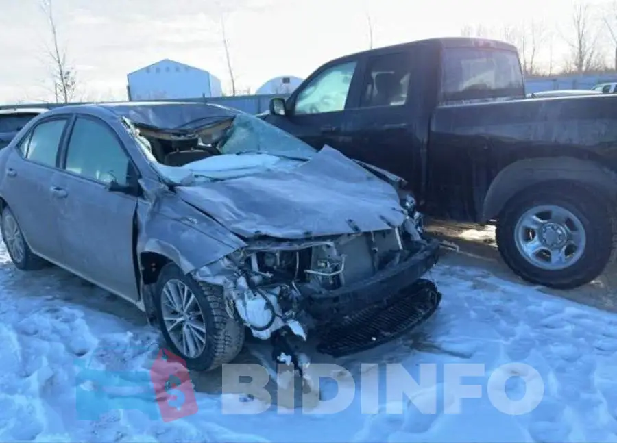 2T1BURHE1FC312893 Photo# 1