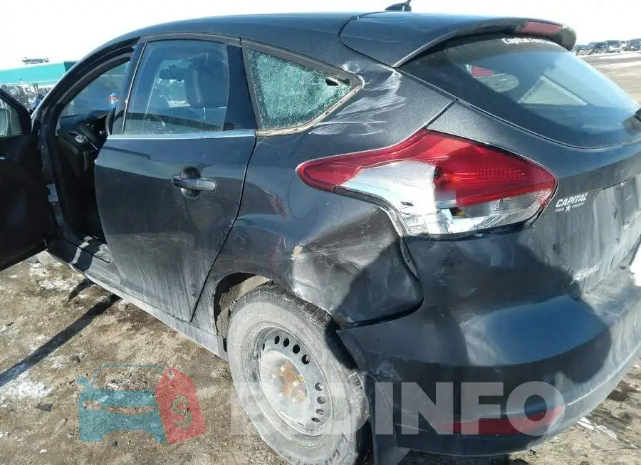 1FADP3N21GL341494 Photo# 6
