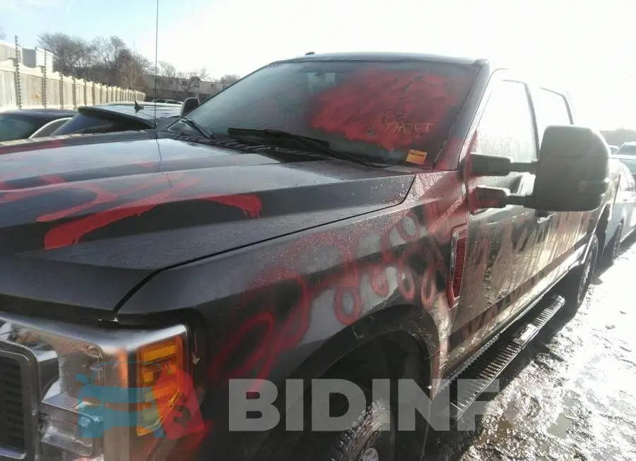 1FT8W3B62HEF28237 Photo# 6