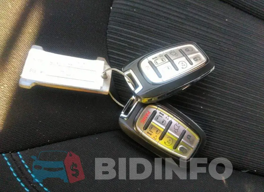 2C4RC1FG3MR574273 Photo# 11