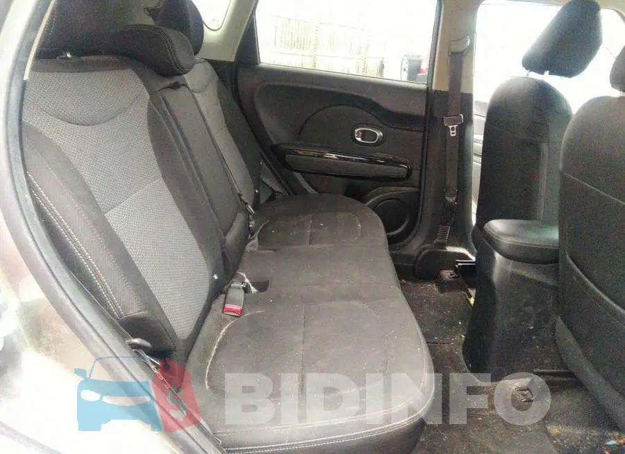 KNDJP3A5XJ7515687 Photo# 8