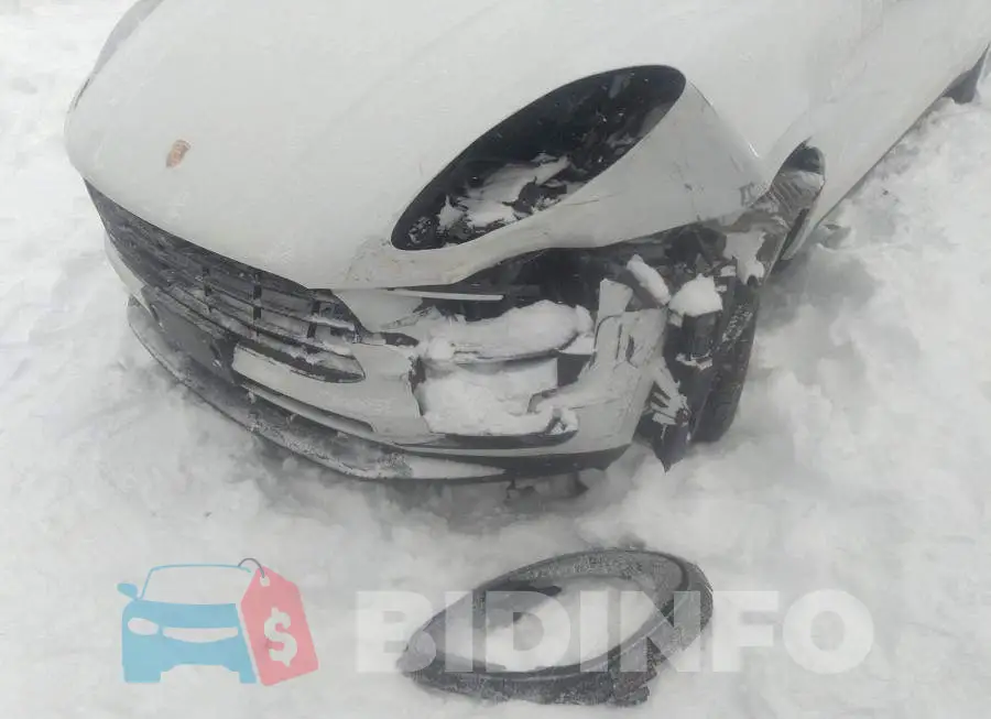 WP1AA2A5XMLB02870 Photo# 6