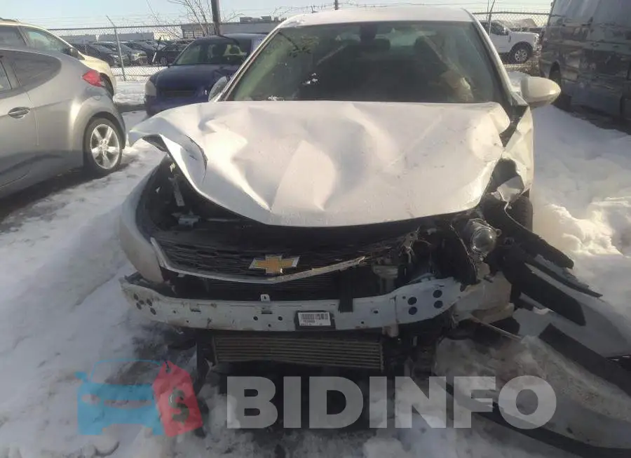 1G1BE5SM2J7245357 Photo# 6