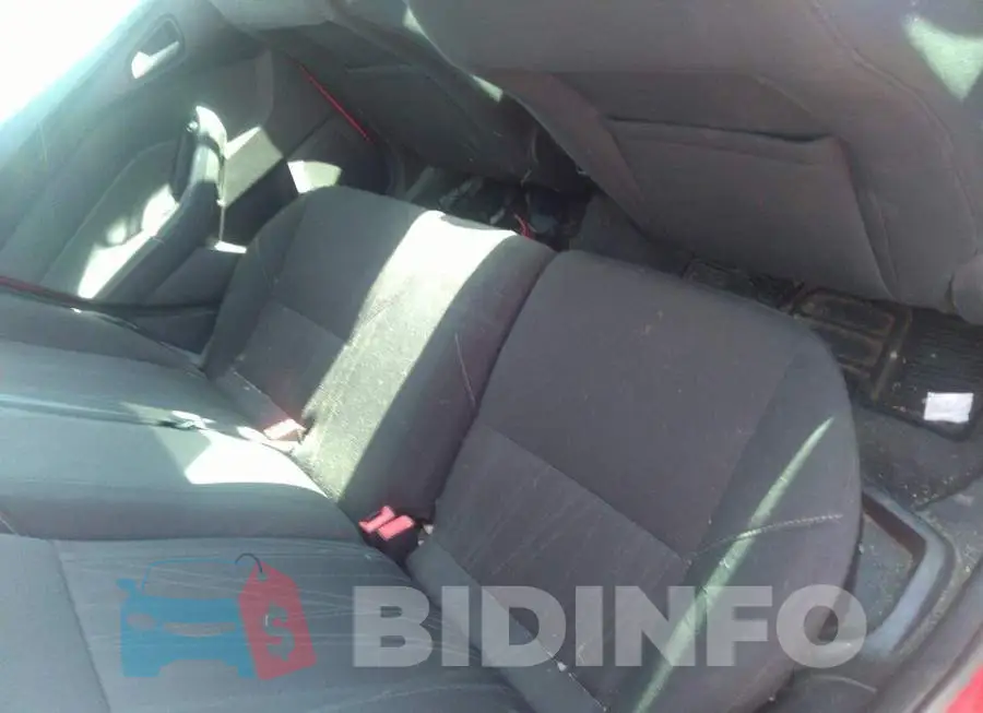 1FADP3K20FL371217 Photo# 8