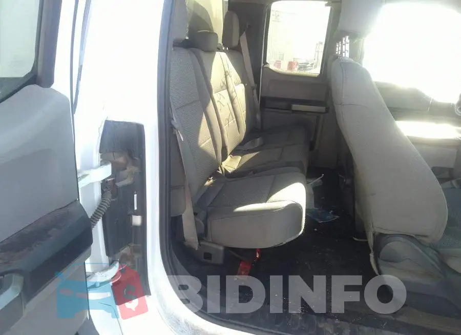1FTFX1EG2FKD85317 Photo# 8