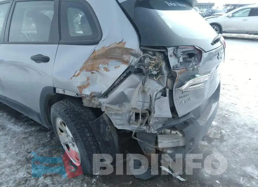 1C4PJMAB1FW604875 Photo# 6