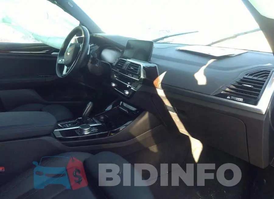 5UXTS1C03M9H40444 Photo# 5