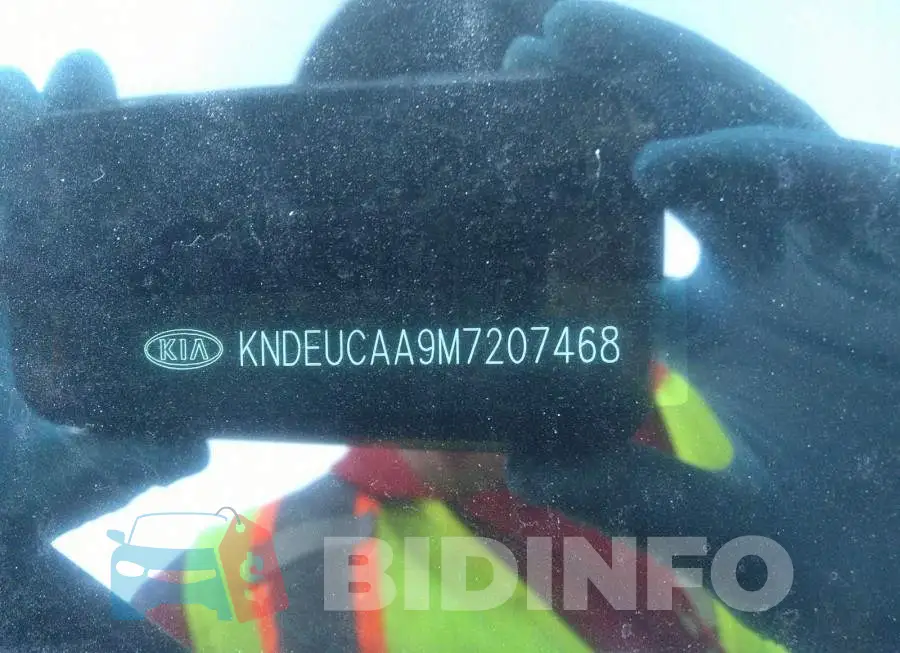 KNDEUCAA9M7207468 Photo# 9